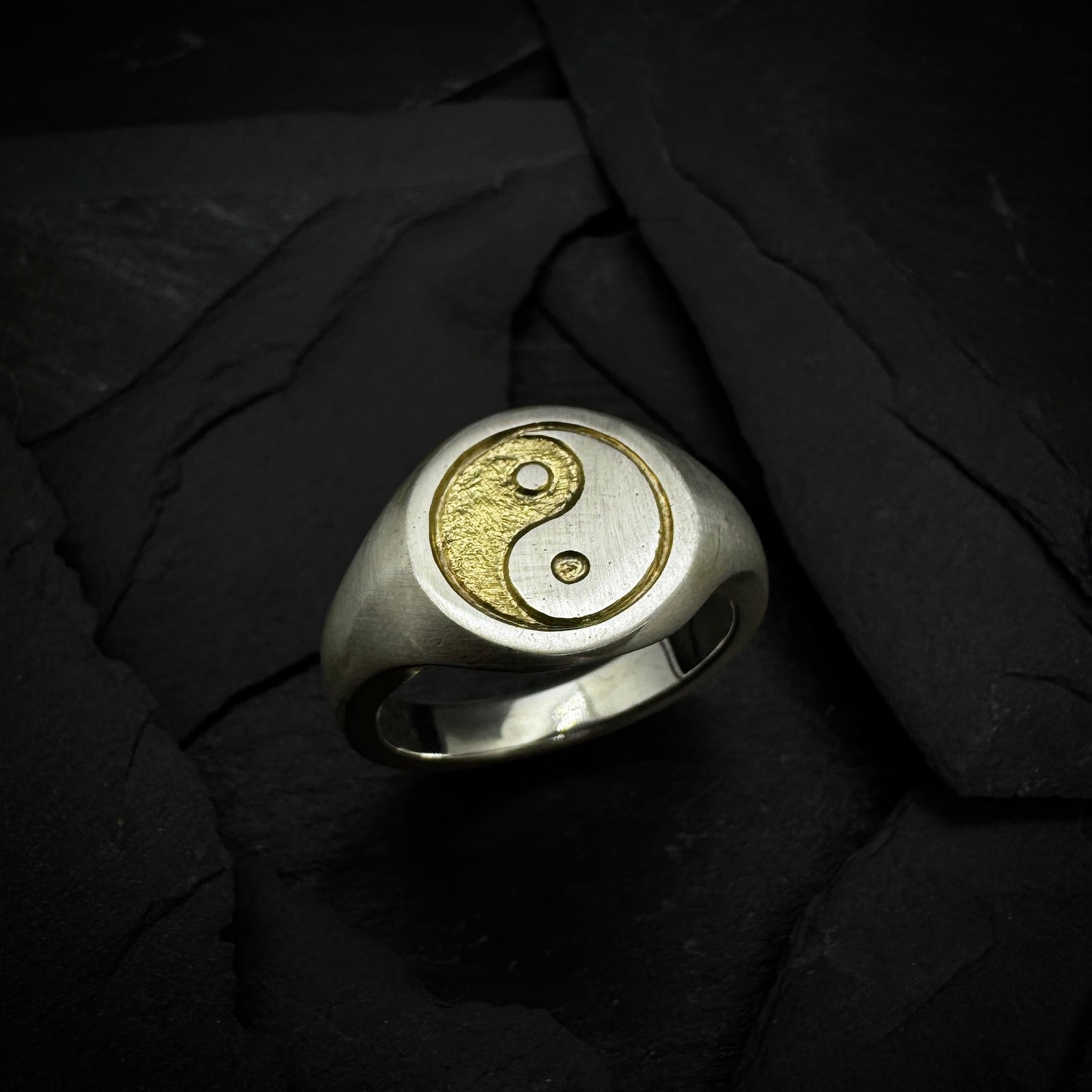 Yin & Yang