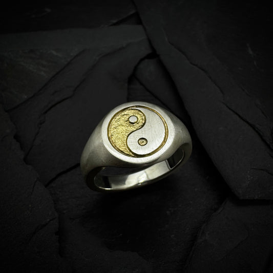 Yin & Yang